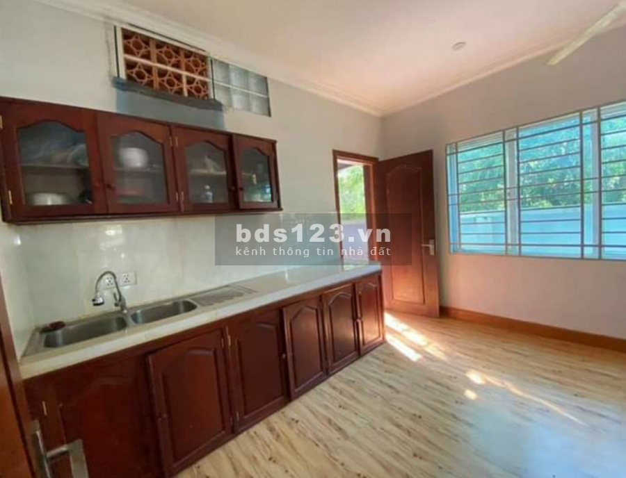 Bán Nhà Hoàng Hoa Thám DT: 128m2, 2 L, 5.8m x 21m, Giá chỉ: 10.5 tỷ
