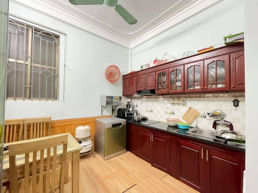 Bán Nhà Chính Chủ Kim Giang 40m2 Gần Phố DT Rộng Nhà Đẹp Ở Ngay Dân Chí Cao