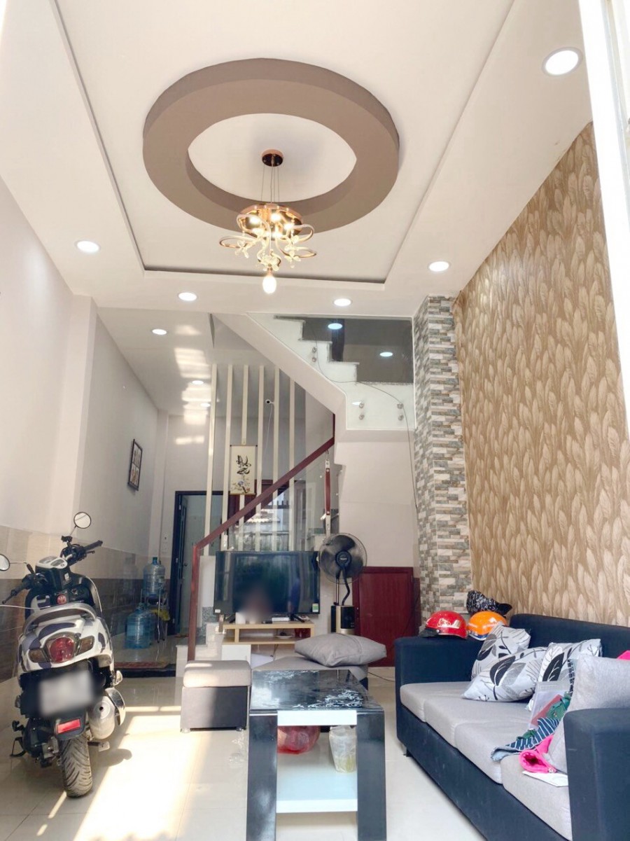 Nhà 2lầu/4pn căn góc hẻm Bùi Minh Trực P6 Q8