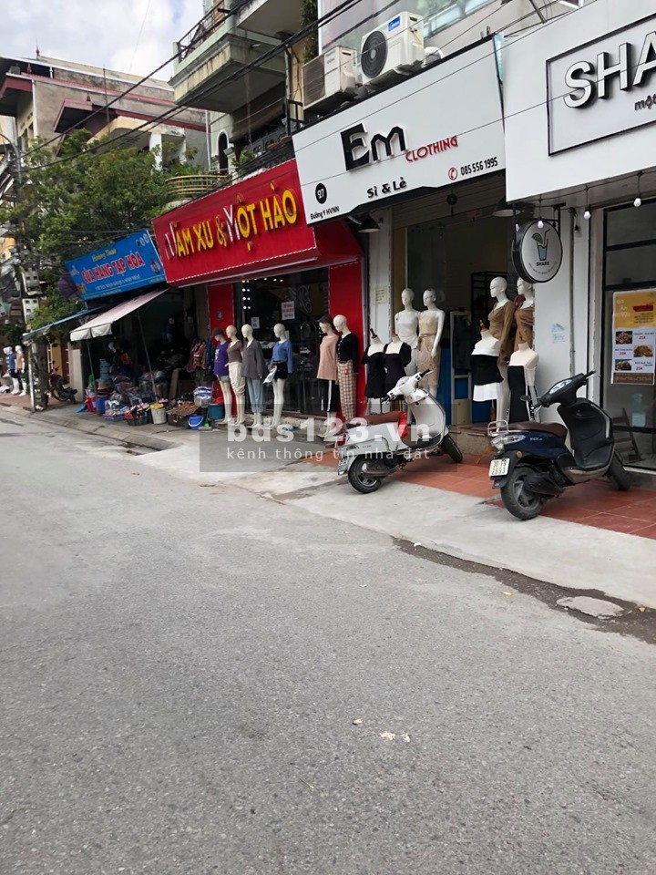 Bán nhà đường Y Trâu Quỳ 2 Mặt tiền Kinh doanh VIP dt 74m2