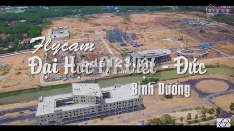 GIA ĐÌNH CẦN TIỀN TRẢ NỢ CẦN BÁN CĂN NHÀ 1 TRỆT 1 LẦU SỔ RIÊNG, ĐỐI DIỆN TRƯỜNG HỌC CẤP 2. LH: 0359.147.158