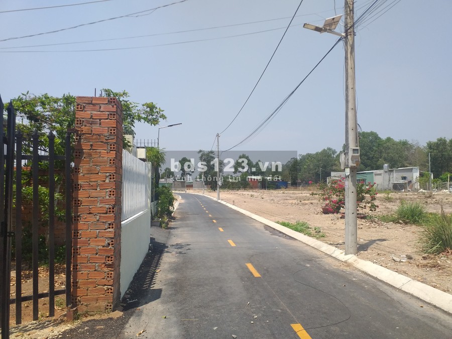 Bán nhanh 150m2 giá 1,1ty gần mặt tiền đường Trần Phú, sổ sẵn!
