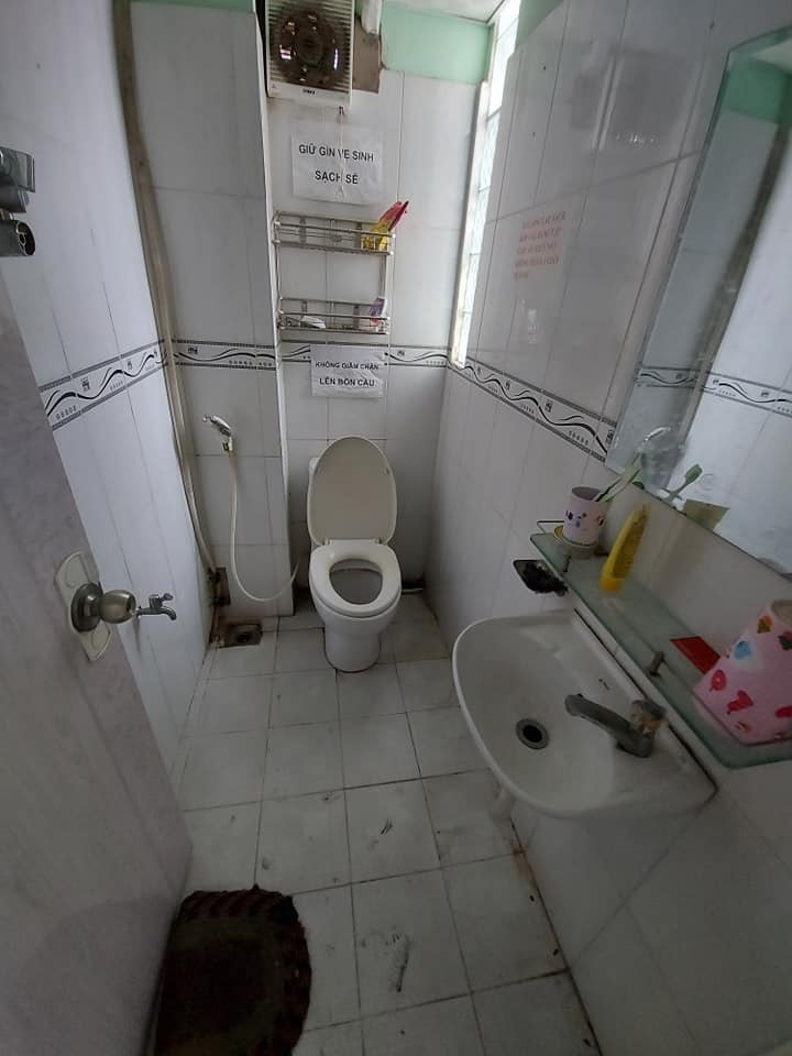 HXH TRẦN HUNG ĐẠO QUẬN 1 36M2 6.8 TỶ