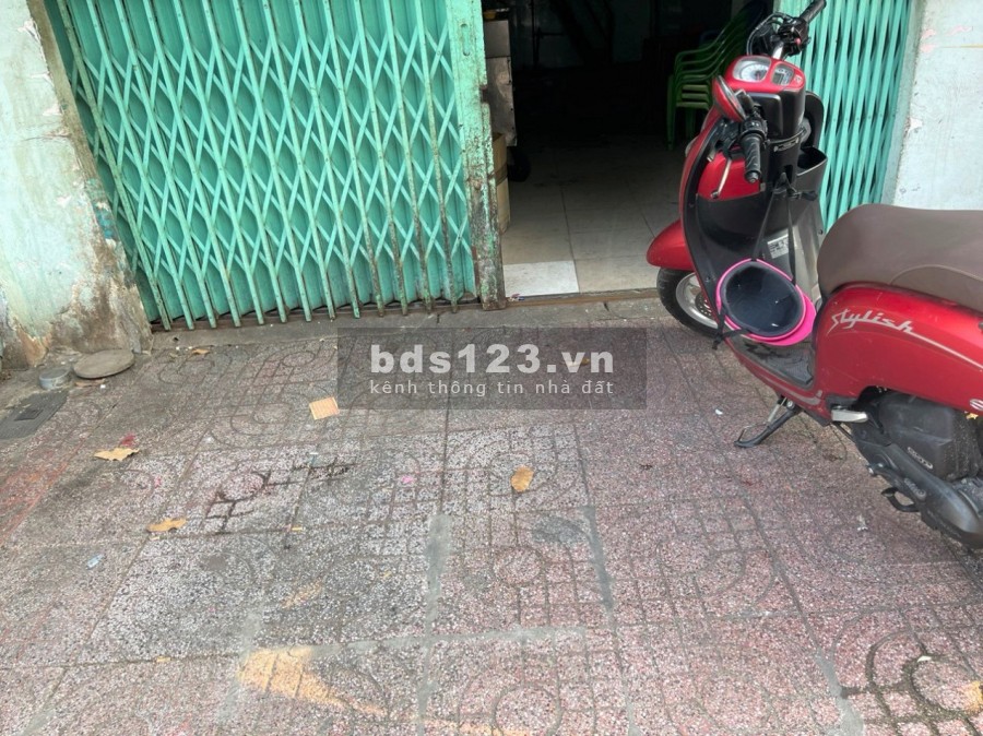 Bán nhà 34m2, ngang 4.1m, mặt tiền Hưng Phú, Quận 8