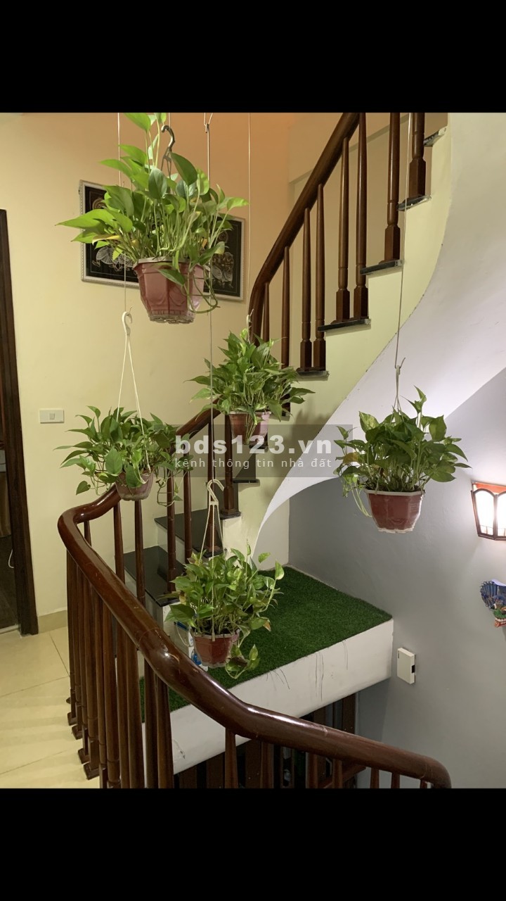 Bán gấp nhà kinh doanh 5 tầng 36m2 mặt tiền 4,5m tại Vạn Phúc - Hà Đông giá 4.05 tỷ