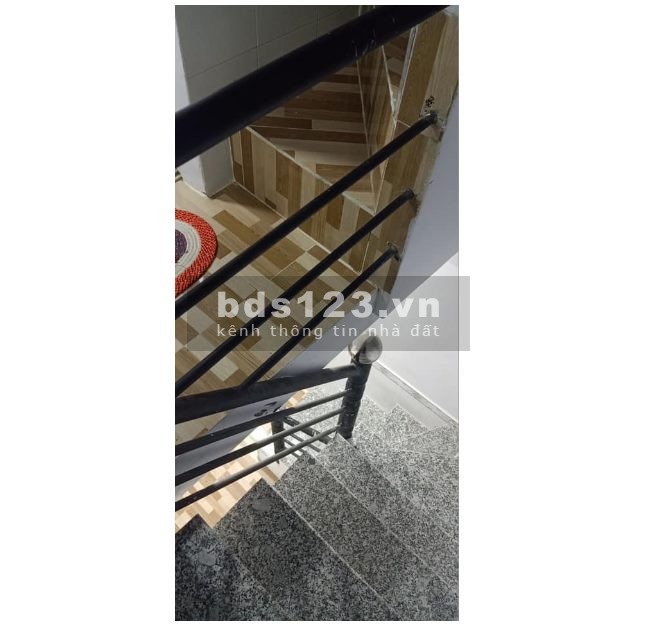 Nhà hẻm chợ Hồ Thị Kỷ - Trung tâm Q10 - có nhà kho riêng