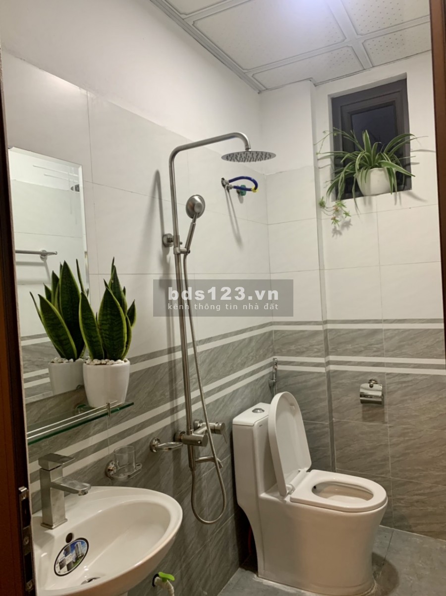 Bán nhà phố Vũ Hựu, ph Thanh Bình, TP HD 50.1m2, mt 4.5m, 3 tầng, 2.2 tỷ, ngõ rộng
