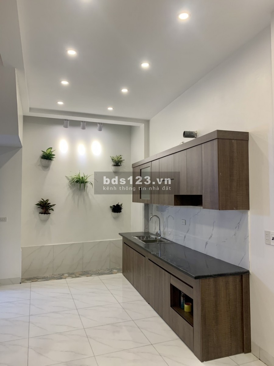 Bán nhà phố Vũ Hựu, ph Thanh Bình, TP HD 50.1m2, mt 4.5m, 3 tầng, 2.2 tỷ, ngõ rộng