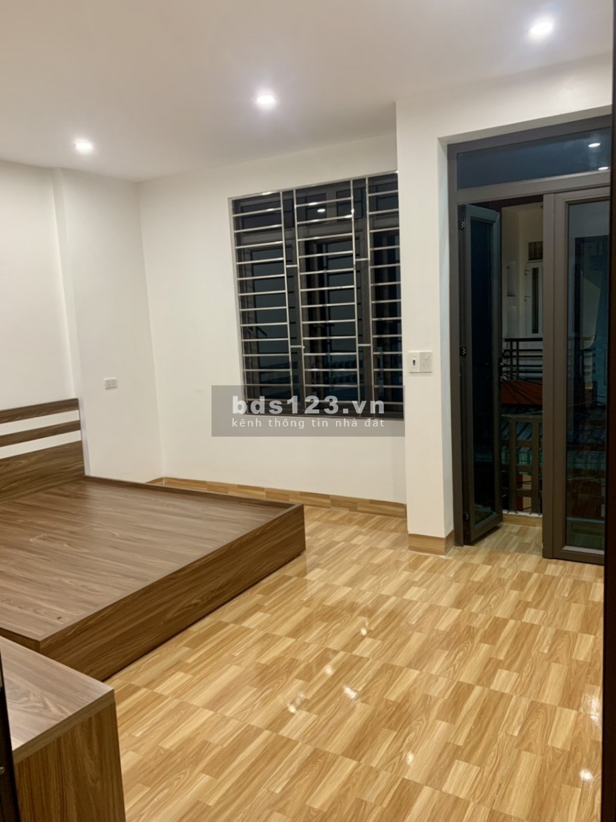 Bán nhà phố Vũ Hựu, ph Thanh Bình, TP HD 50.1m2, mt 4.5m, 3 tầng, 2.2 tỷ, ngõ rộng