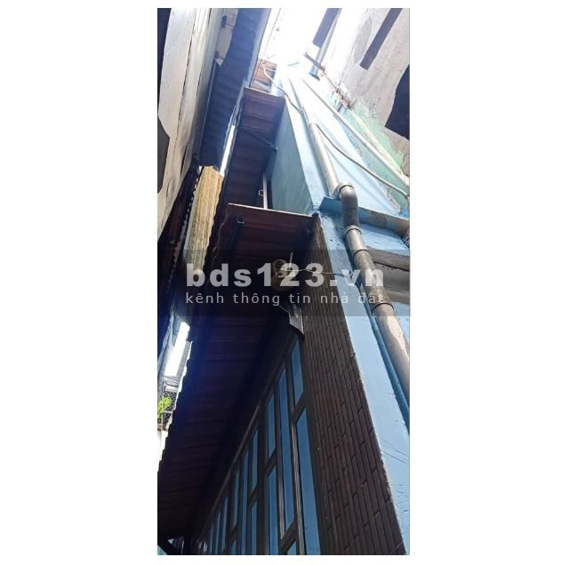 Nhà hẻm chợ Hồ Thị Kỷ - Trung tâm Q10 - có nhà kho riêng