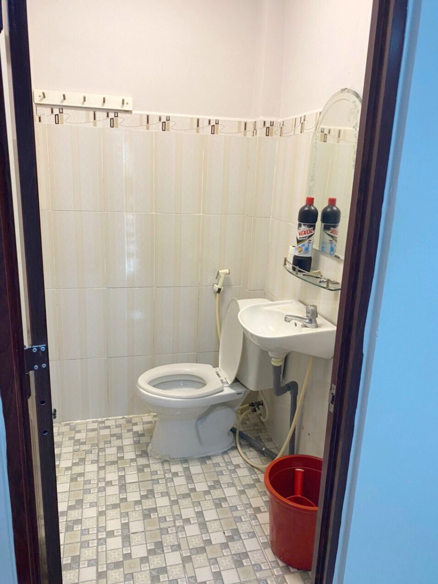 Nhà 37m2/2lầu, căn góc hẻm Bùi Minh Trực P6Q8