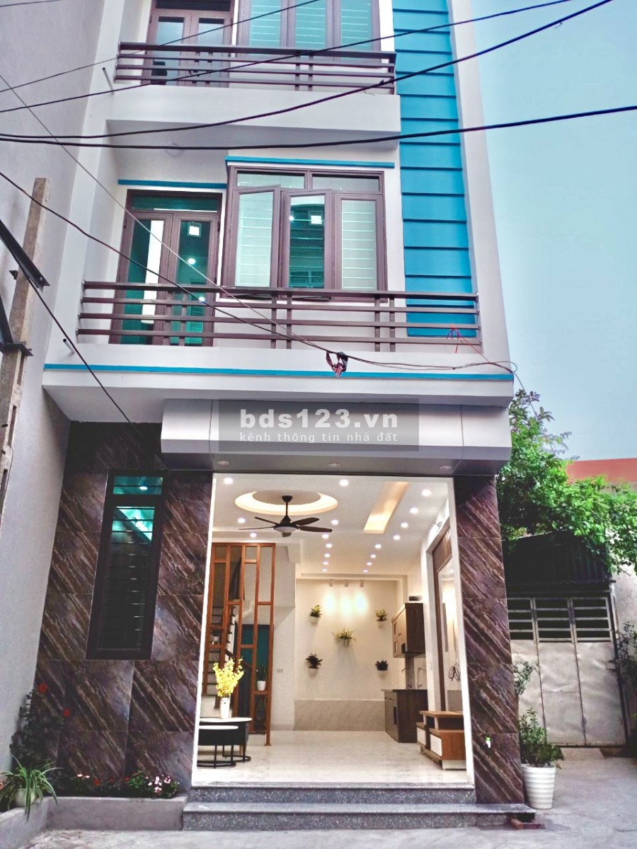 Bán nhà phố Vũ Hựu, ph Thanh Bình, TP HD 50.1m2, mt 4.5m, 3 tầng, 2.2 tỷ, ngõ rộng