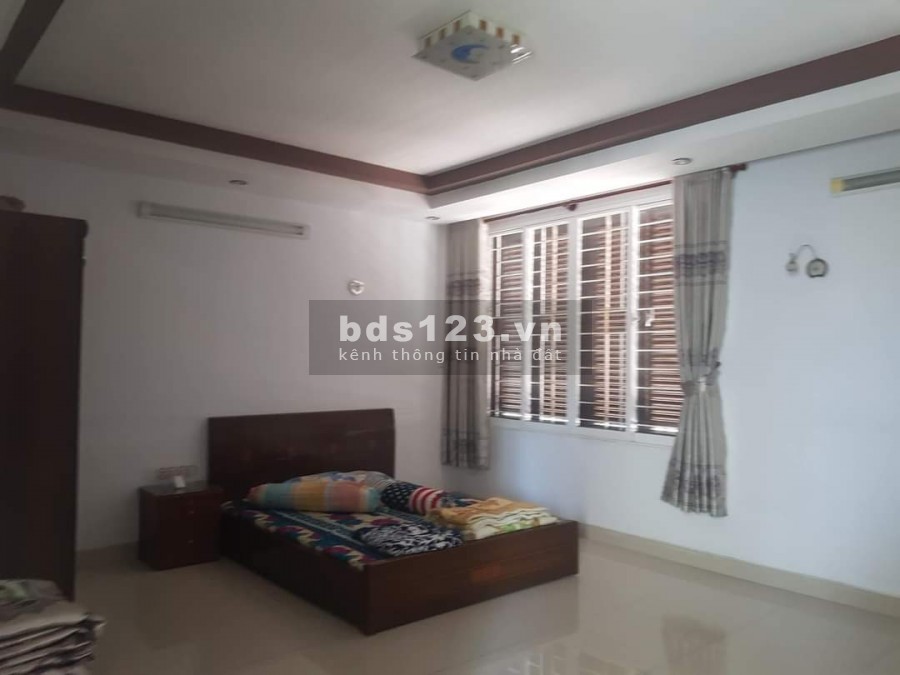 Bán Nhà Mặt Tiền Đường Tên Lửa Bình Tân