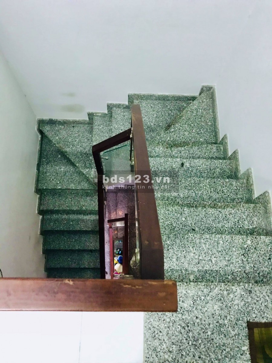 Bán gấp nhà 5 tầng HXH Phùng Văn Cung 45m2, vị trí đẹp, nhà đẹp chỉ nhỉnh 6 tỷ