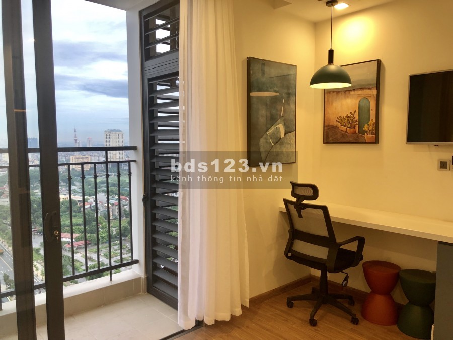 Cho thuê căn hộ 1 phòng ngủ, DT 32m2 nội thất cơ bản và đủ đồ giá từ 5,5 tr/th Vinhomes Greenbay