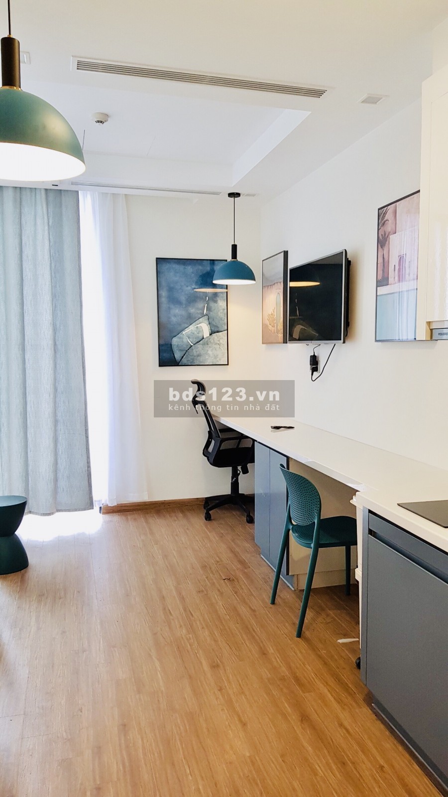 Cho thuê căn hộ 1 phòng ngủ, DT 32m2 nội thất cơ bản và đủ đồ giá từ 5,5 tr/th Vinhomes Greenbay
