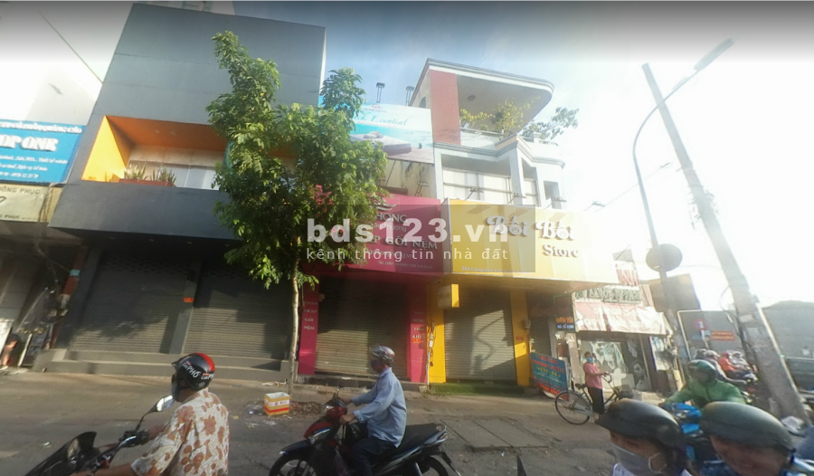 Cho thuê Nguyên Căn mặt tiền đường Cộng Hòa Q.TB (30tr)