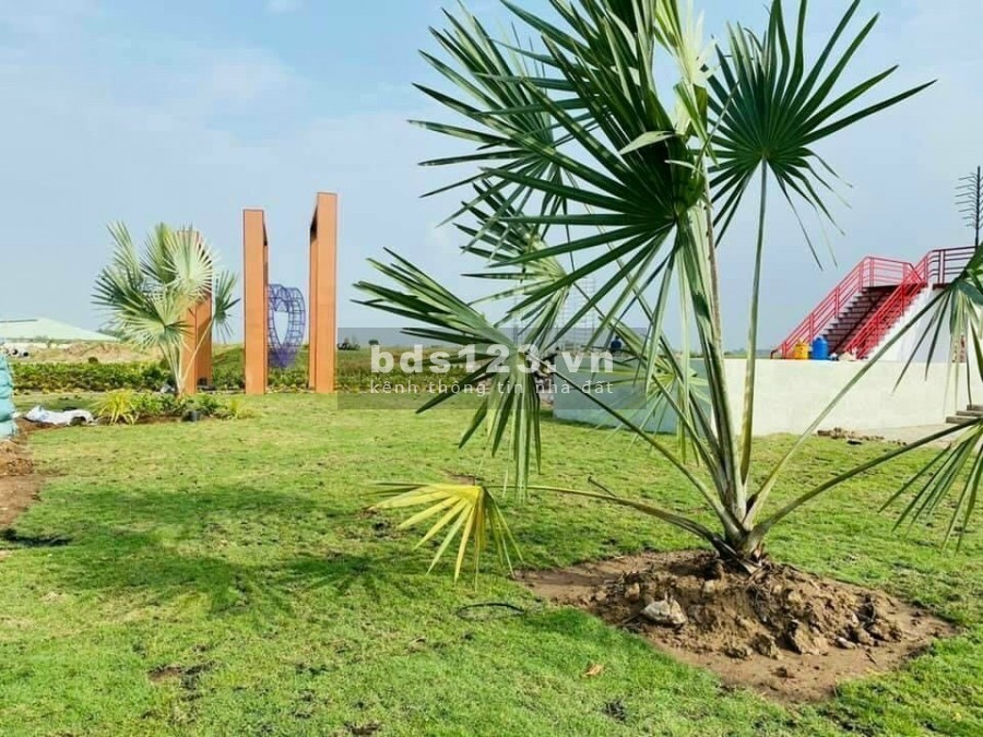 Nền trục chính 100m2 lộ giới 26m chiết khấu nhiều