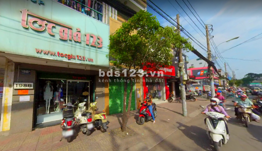 Cho thuê Nguyên Căn 3 Lầu Mặt Tiền CMT8 Q.3