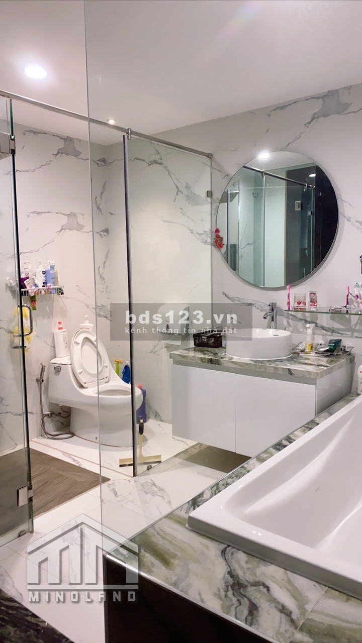 ĐẸP ! Bán nhà nội thất cao cấp lung linh mĩ miều dt:6x17m trong Vạn Phúc City, Thủ Đức