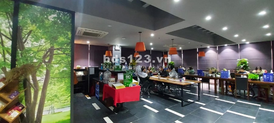Bán nhà phố Phạm Văn Đồng, 159m2 x 10T, cho thuê 200 triệu/tháng, nhỉnh 50 tỷ.