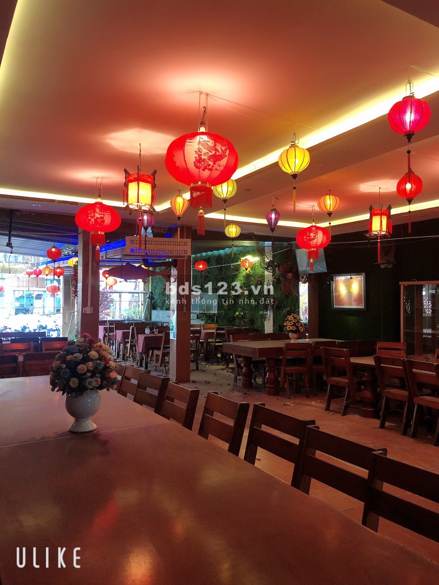 Cho thuê nhà mặt tiền đường quang trung hải châu đà nẵng ngang 10m diện tích 380 m²
