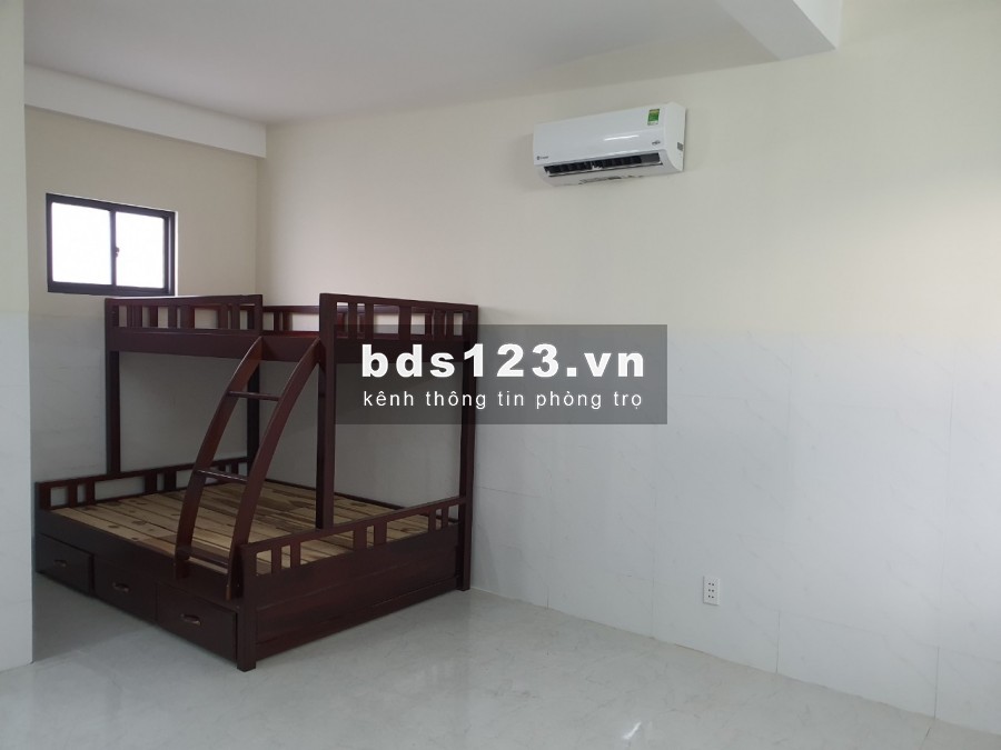 Cho thuê phòng trọ đường Lâm Văn Bền Quận 7 giá 4.2 triệu mới xây 100%
