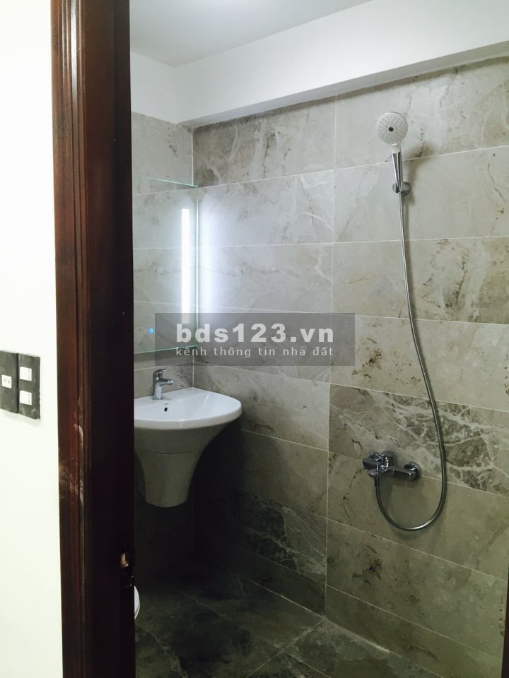 Bán gấp nhà 2 mặt tiền đường Chợ Lớn, Phường 11, Quận 6 giá 17 tỷ Lh: 9827984O9