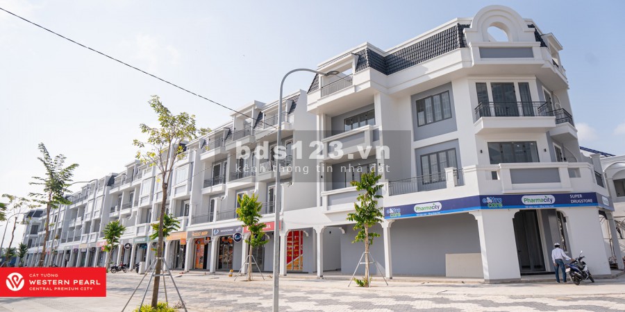 Mở Bán Block A10 đối diện trục đường chính 29m vỉa hè 5m - giá 700tr