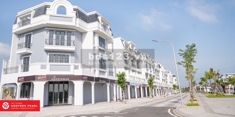 Mở Bán Block A10 đối diện trục đường chính 29m vỉa hè 5m - giá 700tr
