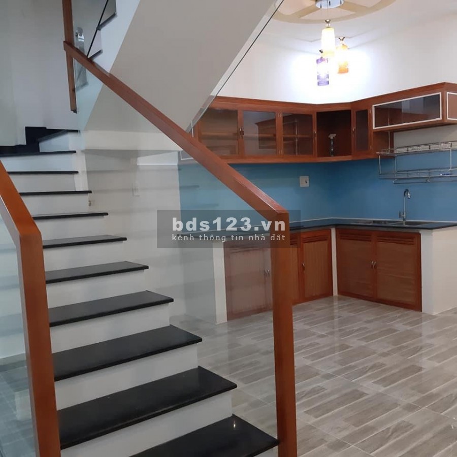 NHÀ CHÍNH CHỦ BÁN TÂN BÌNH, CĂN GÓC, XE HƠI ĐẬU CỬA - NHÀ ĐẸP Ở NGAY, HẺM 1 TRỤC THÔNG