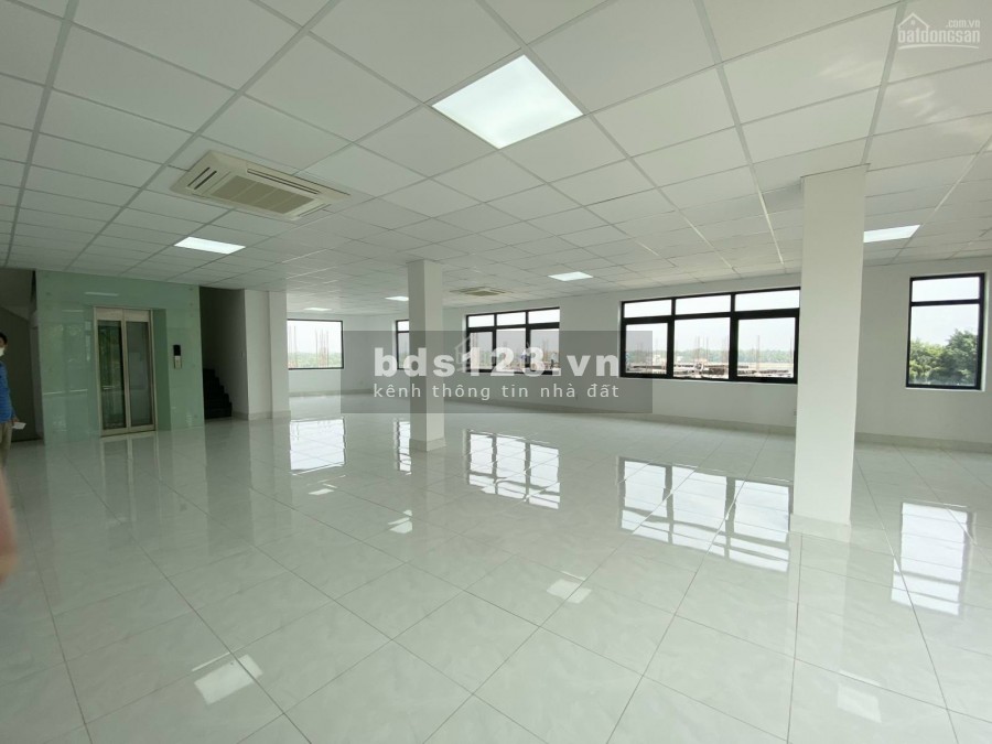 Cho Thuê Tòa nhà văn phòng 800m2 hầm 5 lầu sàn trống suốt Nguyễn văn hưởng Thảo điền Quận 2 MS:164