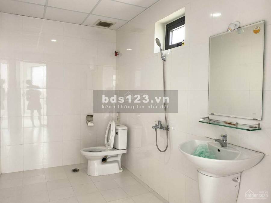 Cho Thuê Tòa nhà văn phòng 800m2 hầm 5 lầu sàn trống suốt Nguyễn văn hưởng Thảo điền Quận 2 MS:164