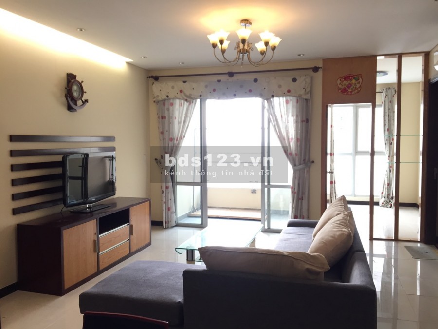 Cần cho thuê gấp căn hộ Phú Thạnh Q.Tân Phú, Dt : 100 m2, 3PN, Có Nội Thất, Giá : 8 tr/th,