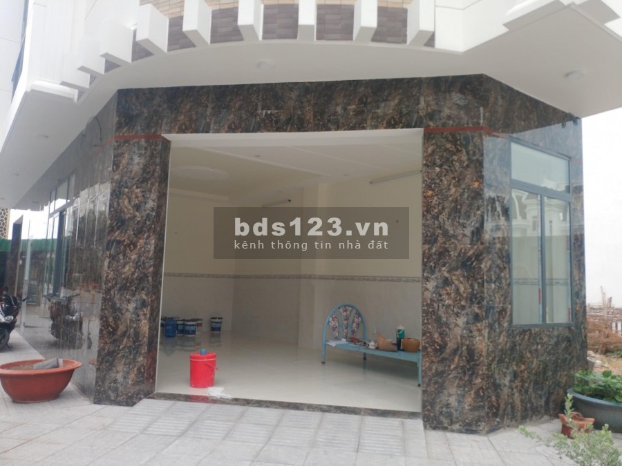 Cho thuê mặt bằng đường Hoàng Hoa Thám P.2
