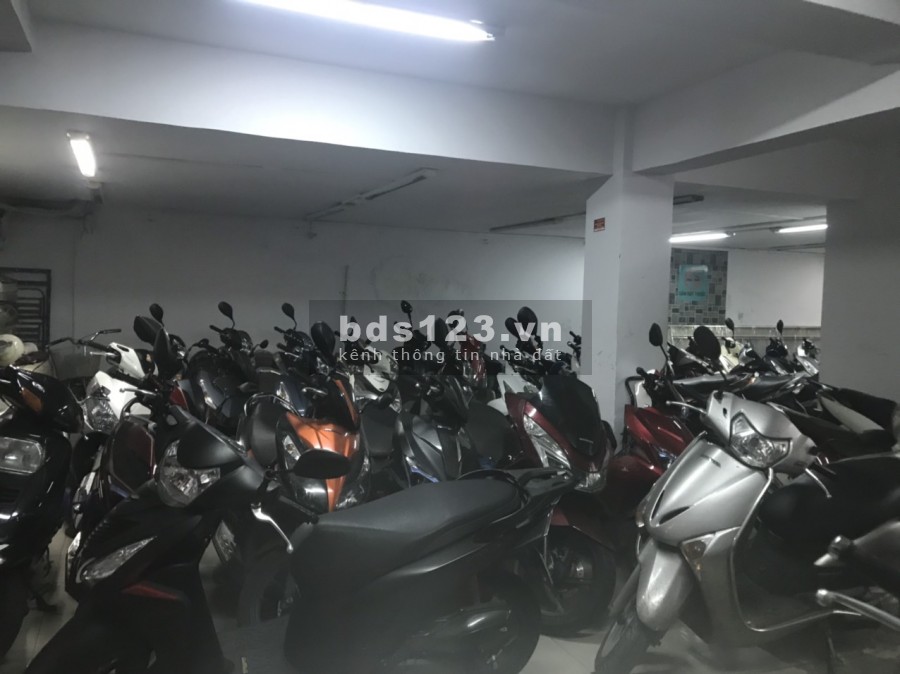 Cho thuê nhà biệt thự đường nội bộ Nguyễn Văn Trỗi phường 2 phú nhuận, nhà đẹp diện tích lớn