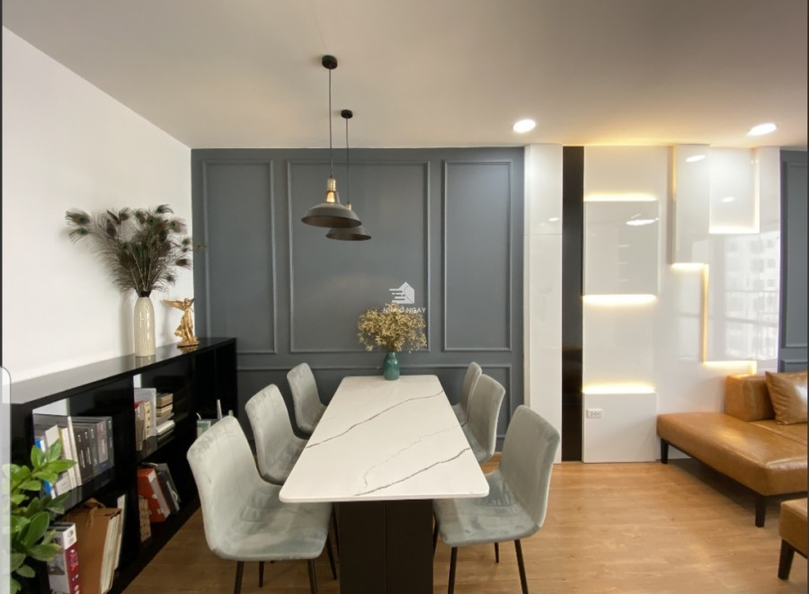 Bán Cắt lỗ dự án Hót 35 Lê Văn Thiêm - Thanh Xuân - HN Căn Góc đẹp 3PN nội thất nguyên bản mới 100% view bể bơi giá chỉ3,9 tỷ - 111 m²