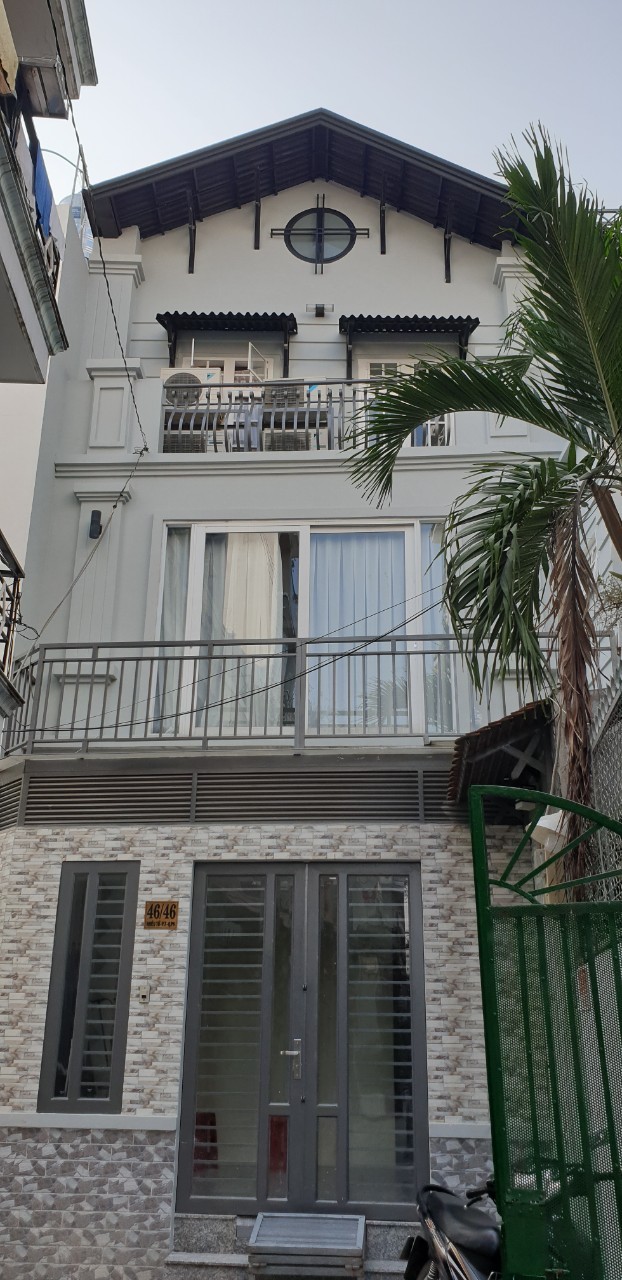 Bán gấp nhà hẻm 46 Nhiêu Tứ, P.7, Quận Phú Nhuận, giá 4,3 tỷ, 3 tầng, DTSD 90m2.