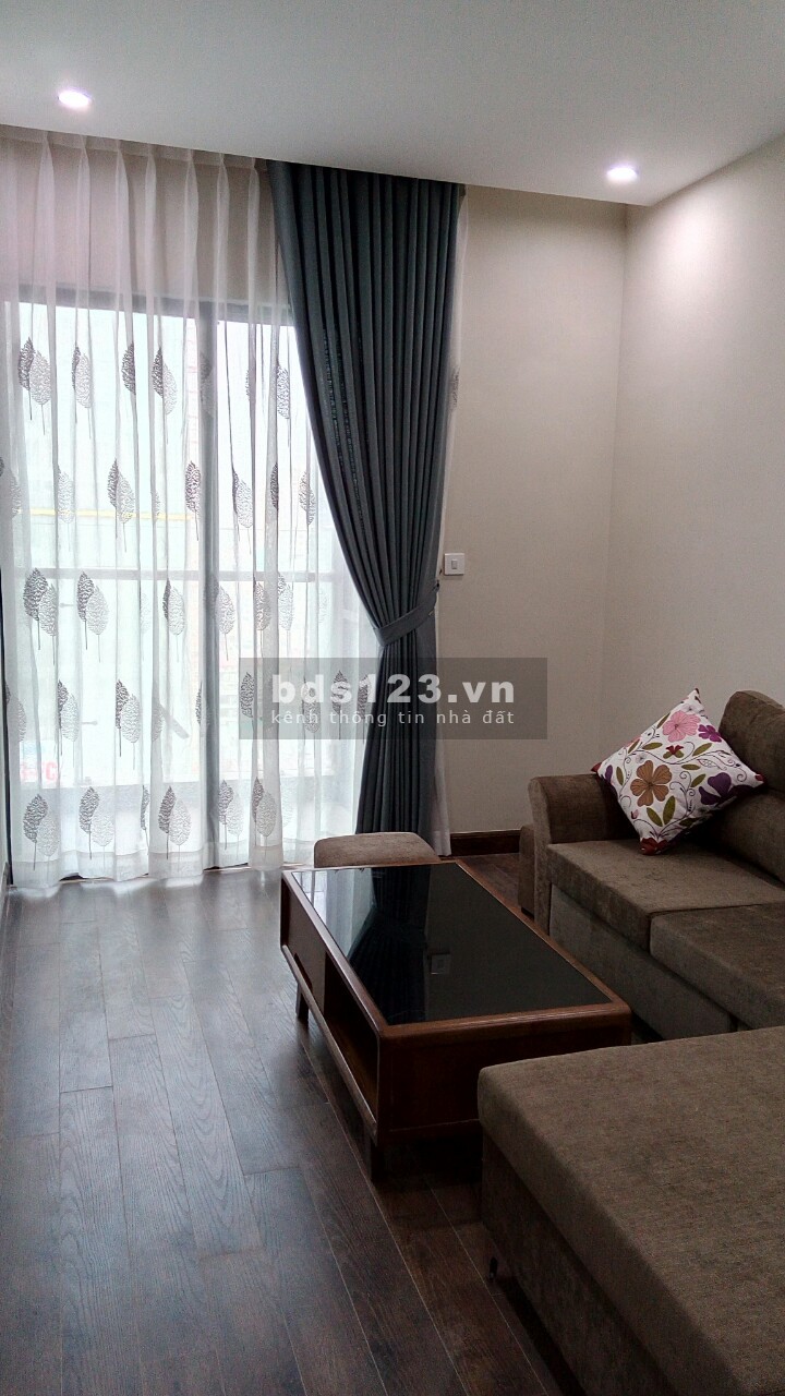 Cho thuê căn hộ chung cư Gold Season 2pn 2wc đầy đủ nội thất. Giá: 12,5 Tr/Tháng