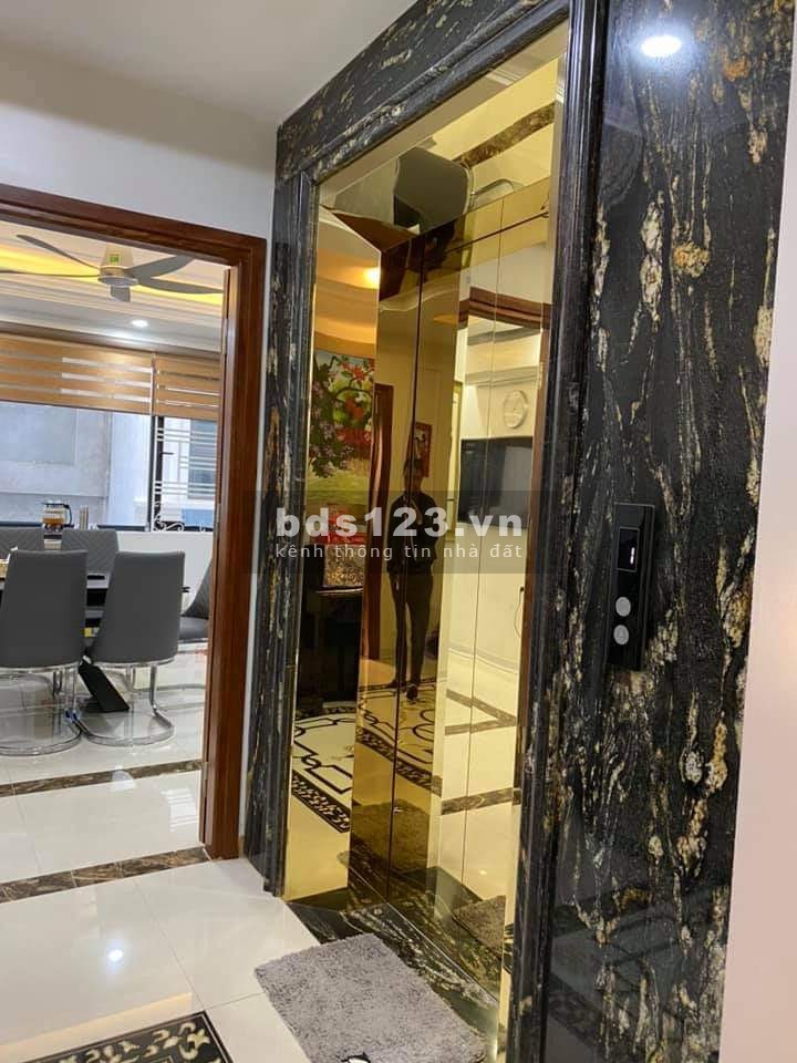 Cần bán nhà mặt phố Tư Đình dt 60m2 giá 5.3 tỷ