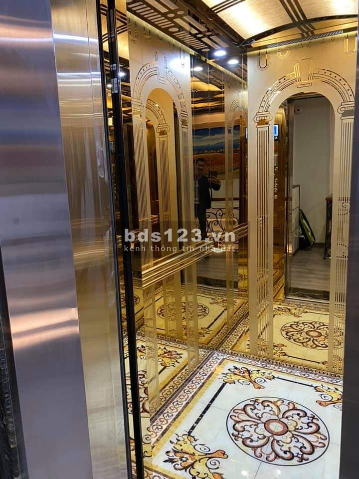 Cần bán nhà mặt phố Tư Đình dt 60m2 giá 5.3 tỷ