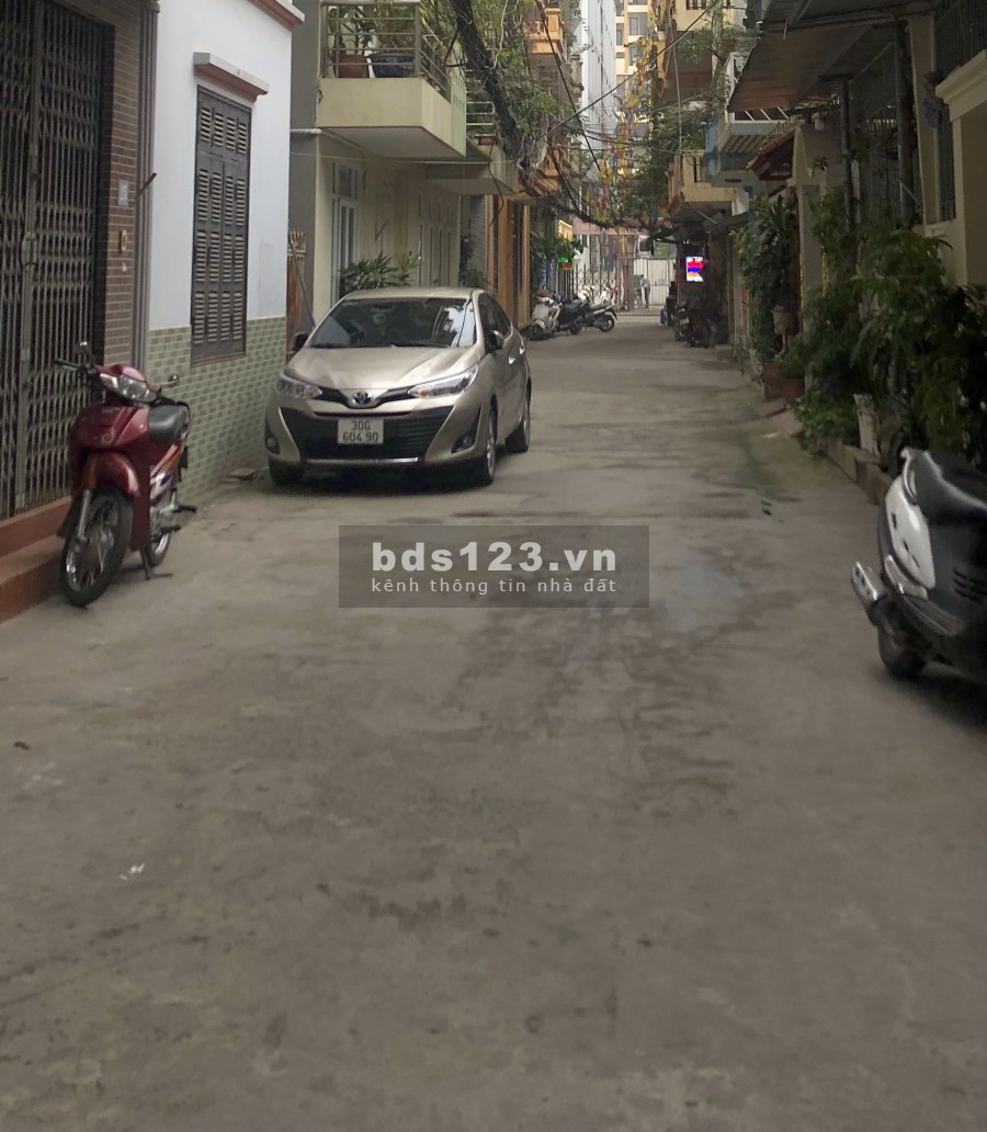 Tôi cần bán gấp nhà Phân Lô Quân Đội, quận Thanh Xuân, Nhỉnh 7 tỷ, Gara ô tô, Kinh doanh.