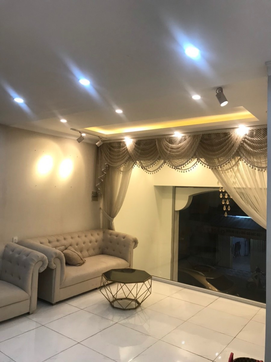 Chính chủ cần bán nhà góc 2MT hẻm 8m Hàn Hải Nguyên, P9, Quận 11. DTSD: 230m2 Nhà trệt 4 lầu, tặng nội thất