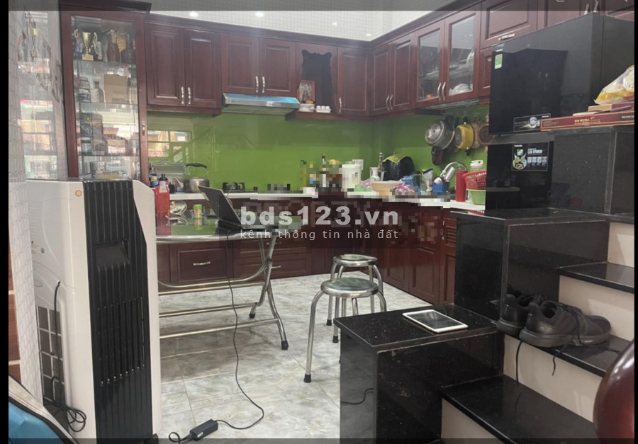 Nhà THuê hẻm xe tải Lạc Long Quân Phường 3 Quận 11. 4x12 giá 18tr