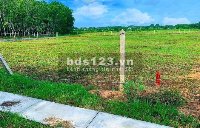 LÀM ĂN KHÓ KHĂN TÔI BÁN 7000M2 ĐẤT SỔ HỒNG RIÊNG NGAY NHÀ MÁY XÍ NGHIỆP. GIÁ 470 TRIỆU