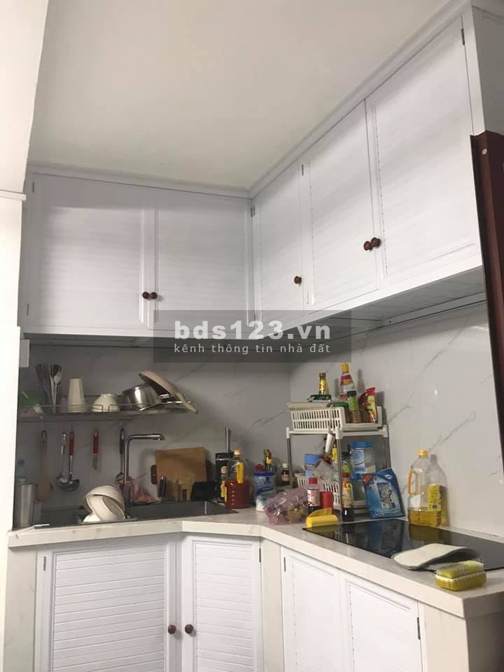 BÁN NHÀ QUẬN 10, NHÀ 2 MẶT HẺM, CÁCH ĐƯỜNG LỚN VÀI BƯỚC CHÂN