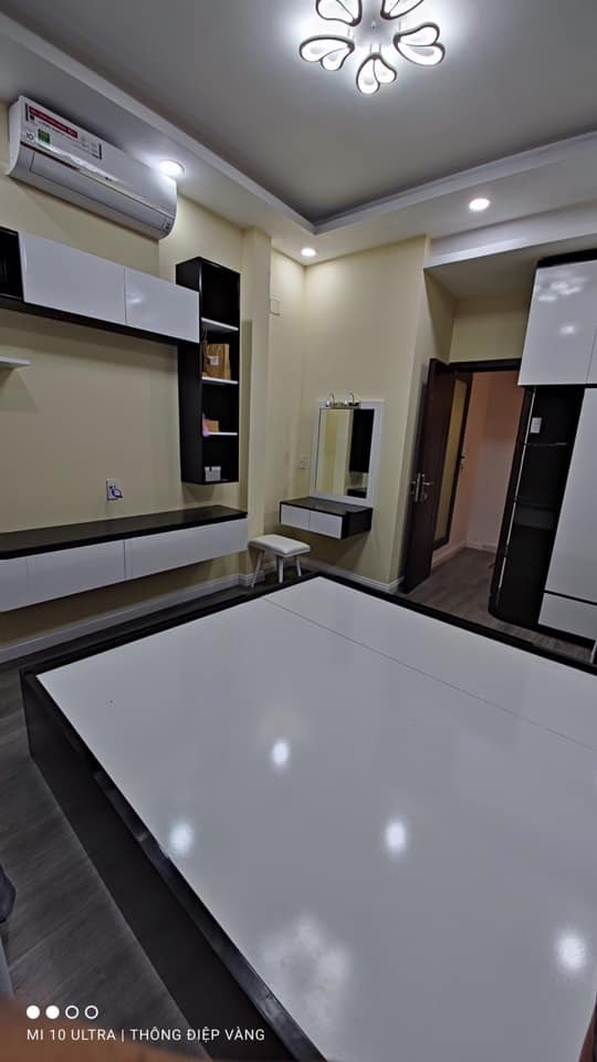 Bán Nhà 3 tầng 2 PN Ni Sư Huỳnh Liên, Quận Tân Bình Nhà mới 100% giá 3.3 tỷ
