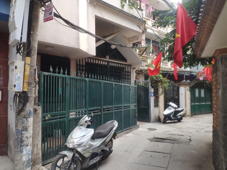 Cần Bán Nhà Đẹp Cầu Giấy Ngõ Thông Xe 3 Gác 50m Gia Phố, 50m, 5T, mt 5.8, Giá 3.85 Tỷ