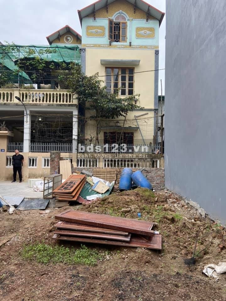 CHÍNH CHỦ bán đất ở Yên Nghĩa diện tích 44m2 NHÀ 3 tầng. LH: 0967108196