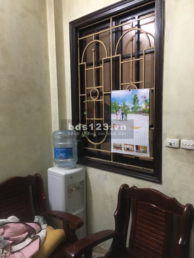 Cần bán nhà mặt ngõ Hoàng Mai, 42m2, 3,5 tầng, mặt tiền 3.76m